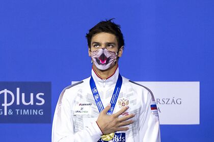 picture: Россиянину Рылову не дали выйти на награждение в маске кота на Олимпиаде