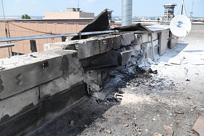 Picture: В Белгороде беспилотник упал на крышу офисного здания и загорелся