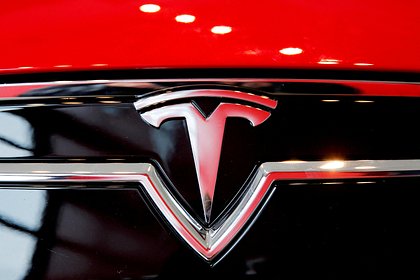 Picture: Названы причины задержки выхода электропикапа Tesla