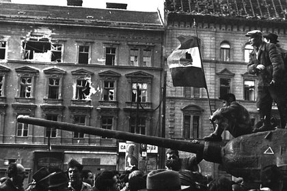 Picture: В Венгрии поприветствовали слова Путина о вводе войск в Будапешт в 1956 году