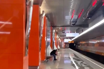 Picture: Одну станцию метро в Москве затопило