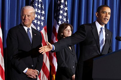 Picture: Клинтон и Обама помогут Байдену собрать деньги на выборы