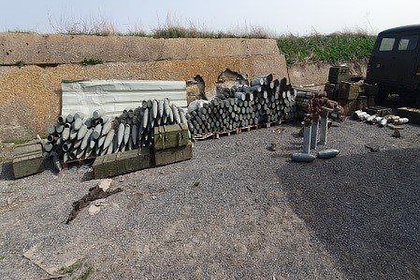 Picture: Росгвардейцы обнаружили в ДНР полевой склад ВСУ с артиллерийскими снарядами