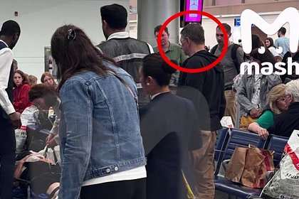 Picture: Доктор Мясников спас российскую пассажирку в аэропорту Дубая и попал на видео