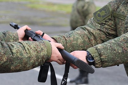 Picture: Военным передали доработанные АК-12