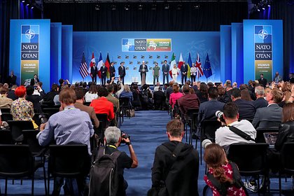 Picture: Страны G7 пригрозили новыми санкциями за помощь России