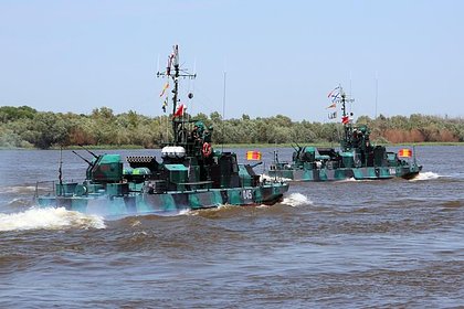 Picture: Днепровская флотилия получит «Шмели» и «Кальмары»