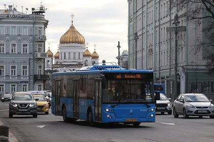 Picture: Россиянам назвали лучшие места в переполненном автобусе