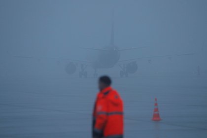 Picture: Более тысячи пассажиров застряли в аэропорту на севере России из-за непогоды