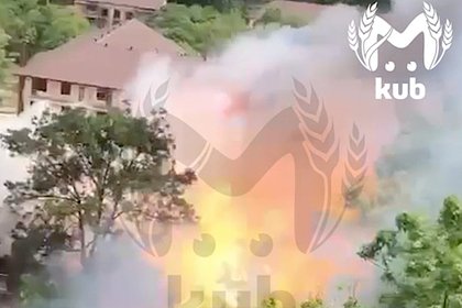 Picture: Мощный взрыв в гостинице на российском курорте сняли на видео