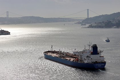 Picture: США сняли с турецкого танкера санкции за нарушение потолка цен на нефть