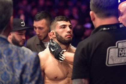 Picture: Российско-армянский боец UFC рассказал о покупке на первый крупный гонорар