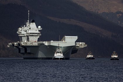 Picture: ВМС Великобритании зафиксировали нападение на судно рядом с Йеменом