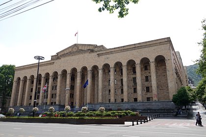 Picture: В парламенте Грузии перешли к особому режиму безопасности