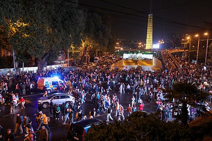 Picture: Число протестующих в Тбилиси резко возросло