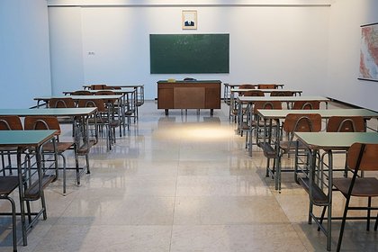 Picture: Учительница христианской школы занялась сексом с 15-летним учеником