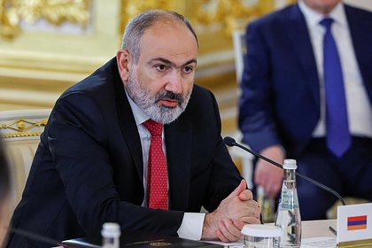 Picture: Премьеру Армении Пашиняну дали час на отставку
