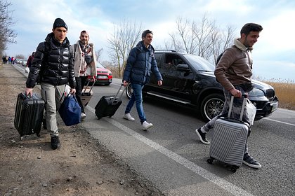 Picture: Численность сбежавших в Молдавию украинских мужчин оценили в десять бригад ВСУ