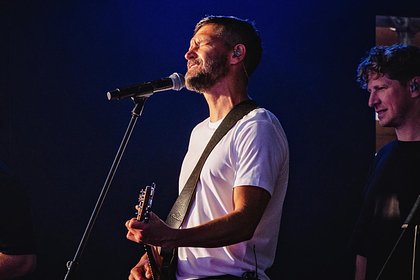 Picture: Лидер Uma2rman поселился «за забором» у бывшей жены