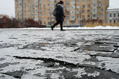 Picture: Москвичек призвали не ходить на каблуках