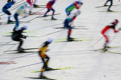 Picture: В женском марафоне на чемпионате России по лыжам случился массовый завал