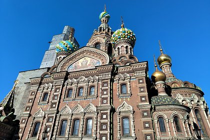 picture: Подросток забрался на храм в Петербурге и попал в полицию