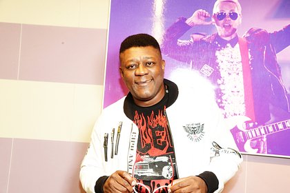 picture: Стало известно о желании внебрачного сына Пьера Нарцисса заменить отца