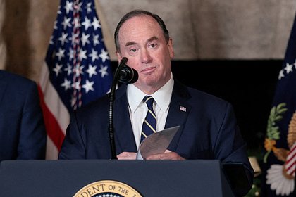 picture: Стали известны неприятные детали увольнения министра ВМС США