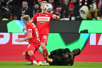 picture: Россиянин проиграл более трех миллионов на матче «Спартака» и «Краснодара»