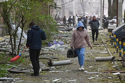 picture: Зеленский срочно обратился к Западу после массированного удара России. Всю ночь в украинских городах гремели взрывы