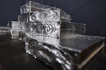 picture: Серебро подешевело вслед за золотом