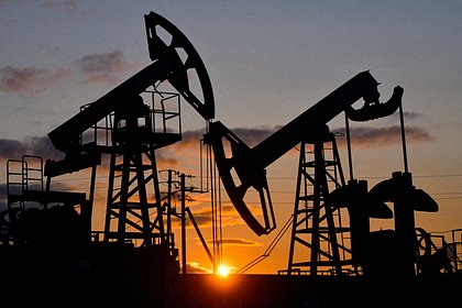 picture: Цена на нефть снова стала трехзначной