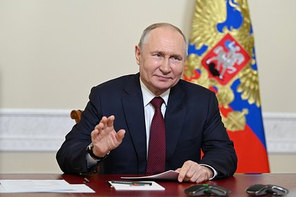 picture: Путин наградил многодетную семью орденом «Родительская слава»