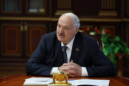 picture: Лукашенко описал отношения с 22 странами словом «база»