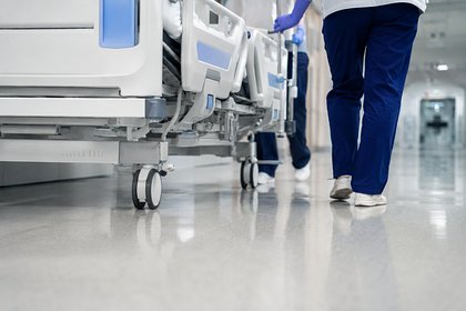 picture: Раскрыта причина смерти российского телеведущего Сырникова