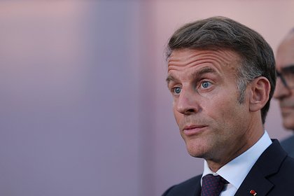 picture: Раскрыты последствия скандального фото во время отпуска для Макрона