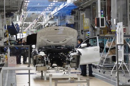 picture: BMW отказался от дизельного мотора в популярном седане