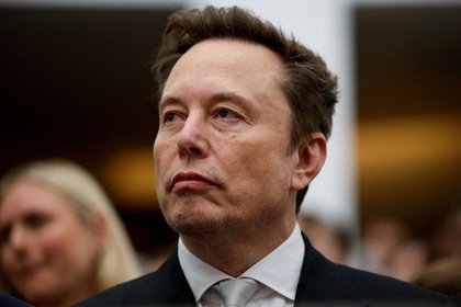 picture: Маск лично предложил Трампу замедлить Starlink на Украине