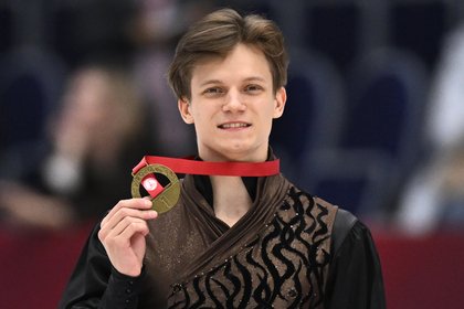 picture: Семененко выиграл короткую программу на Гран-при России