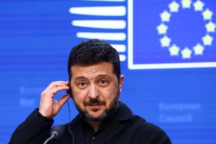 picture: Зеленский попросил еще миллиарды евро