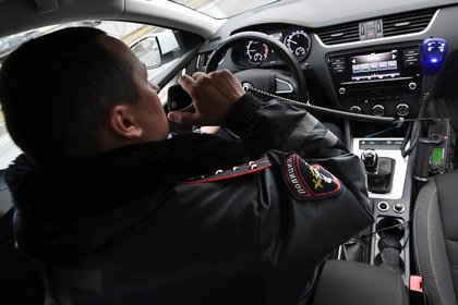 picture: Пьяная сотрудница МВД устроила погоню с коллегами в российском селе